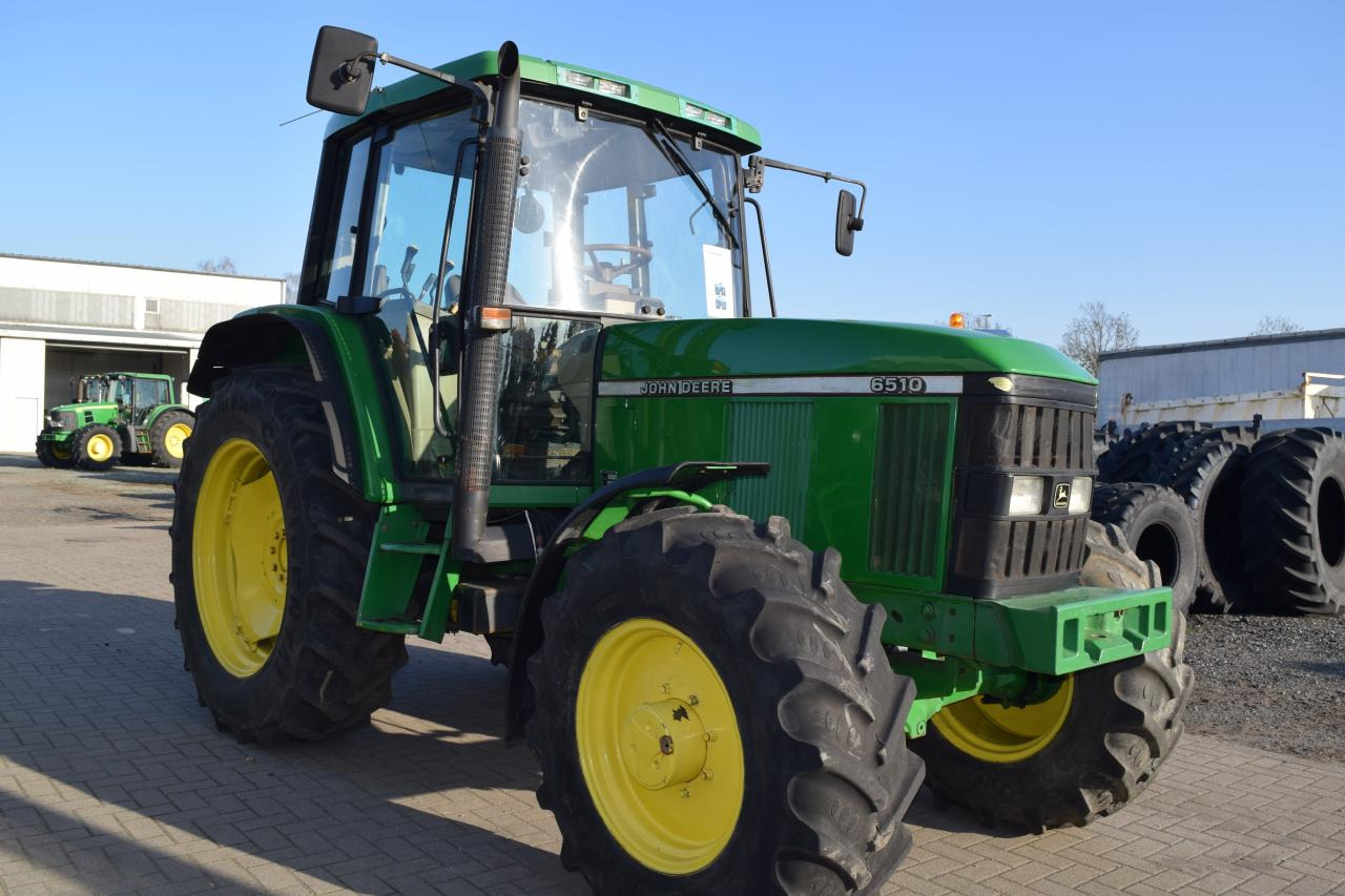 John Deere 6510 - Трактор: снимка 4 John Deere 6510 - Трактор: снимка 4