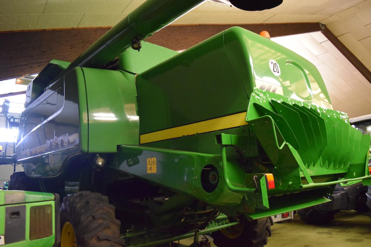 John Deere 9640 WTS - Зърнокомбайн: снимка 5 John Deere 9640 WTS - Зърнокомбайн: снимка 5