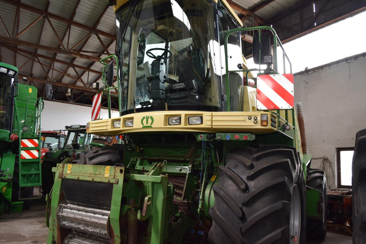 Krone Big X V8 - Силажокомбайн: снимка 2 Krone Big X V8 - Силажокомбайн: снимка 2