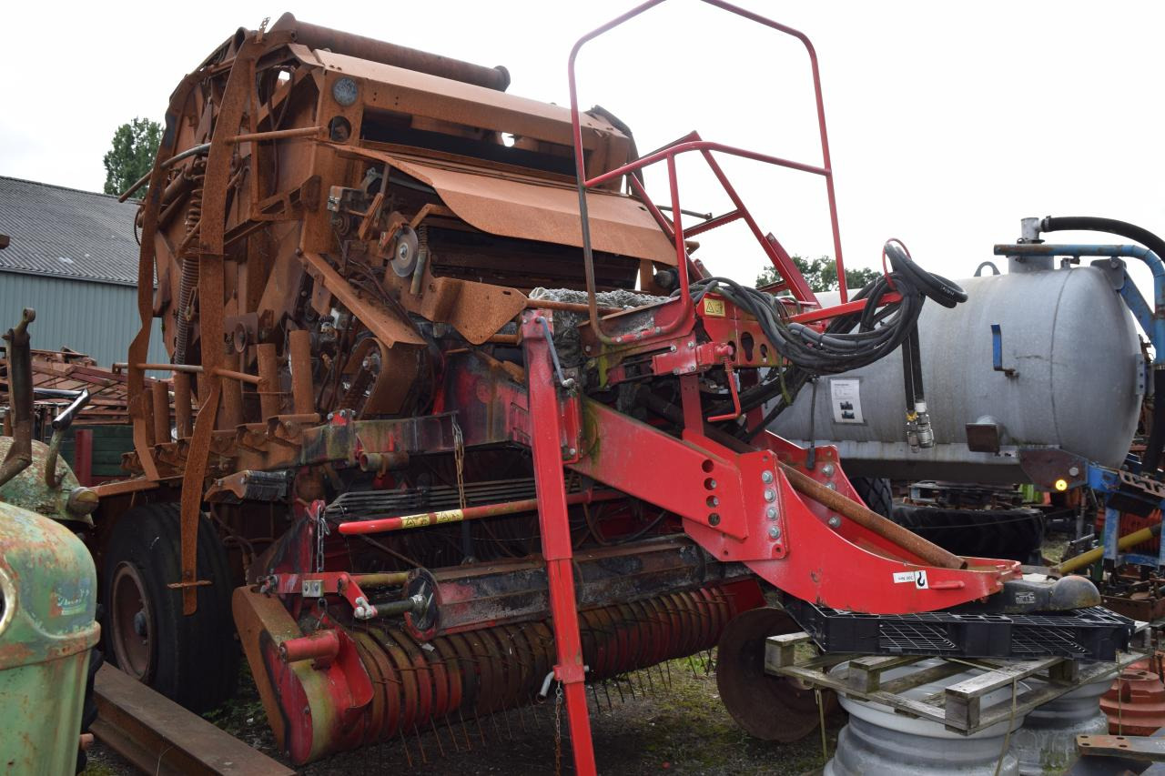 Lely Welger *zur Teileverwertung* - Рулонна сламопреса: снимка 1 Lely Welger *zur Teileverwertung* - Рулонна сламопреса: снимка 1