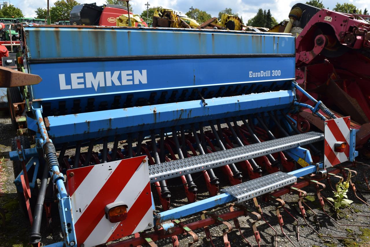 Lemken Eurodrill S300/25R - Сеялка: снимка 4 Lemken Eurodrill S300/25R - Сеялка: снимка 4