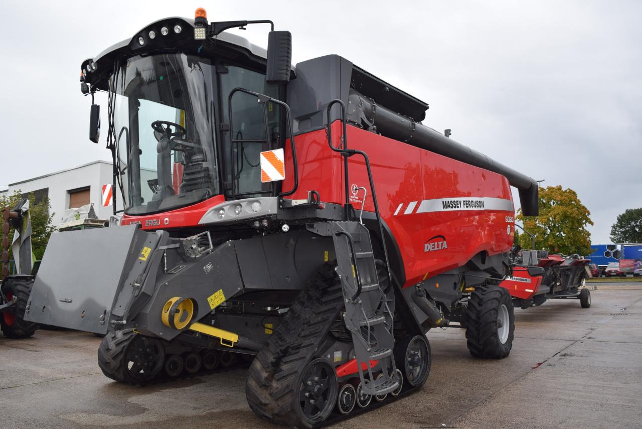 Massey Ferguson MF 9380 Delta - Зърнокомбайн: снимка 1 Massey Ferguson MF 9380 Delta - Зърнокомбайн: снимка 1