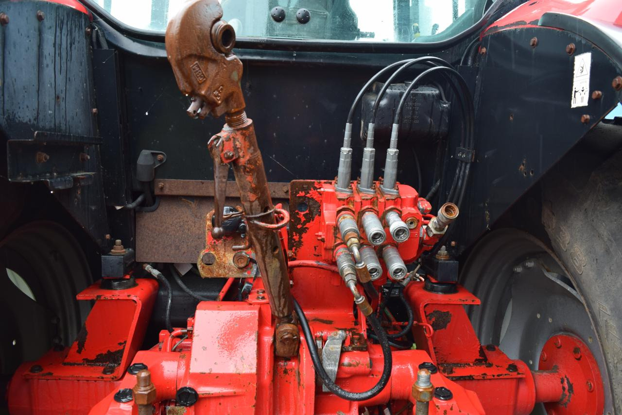 McCormick MTX 120 - Трактор: снимка 4 McCormick MTX 120 - Трактор: снимка 4