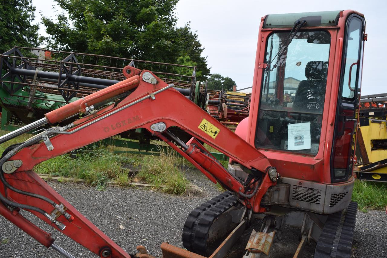 Yanmar VIO 25 - 4 - Мини багер: снимка 2 Yanmar VIO 25 - 4 - Мини багер: снимка 2