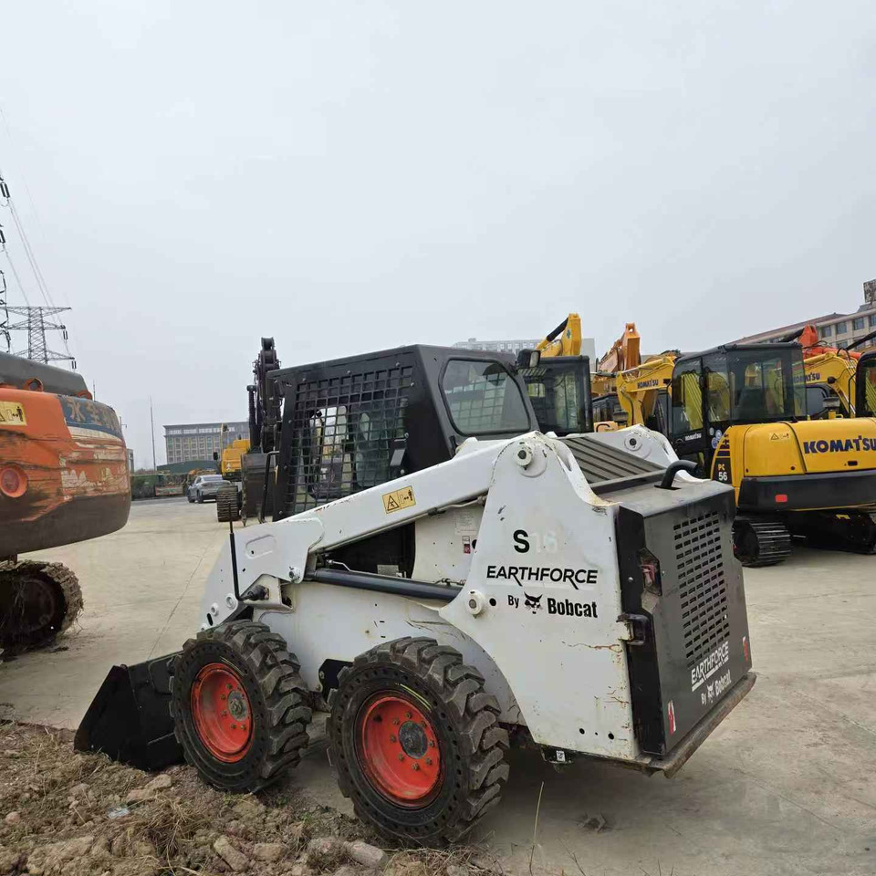 BOBCAT S16 - Мини челен товарач: снимка 1 BOBCAT S16 - Мини челен товарач: снимка 1