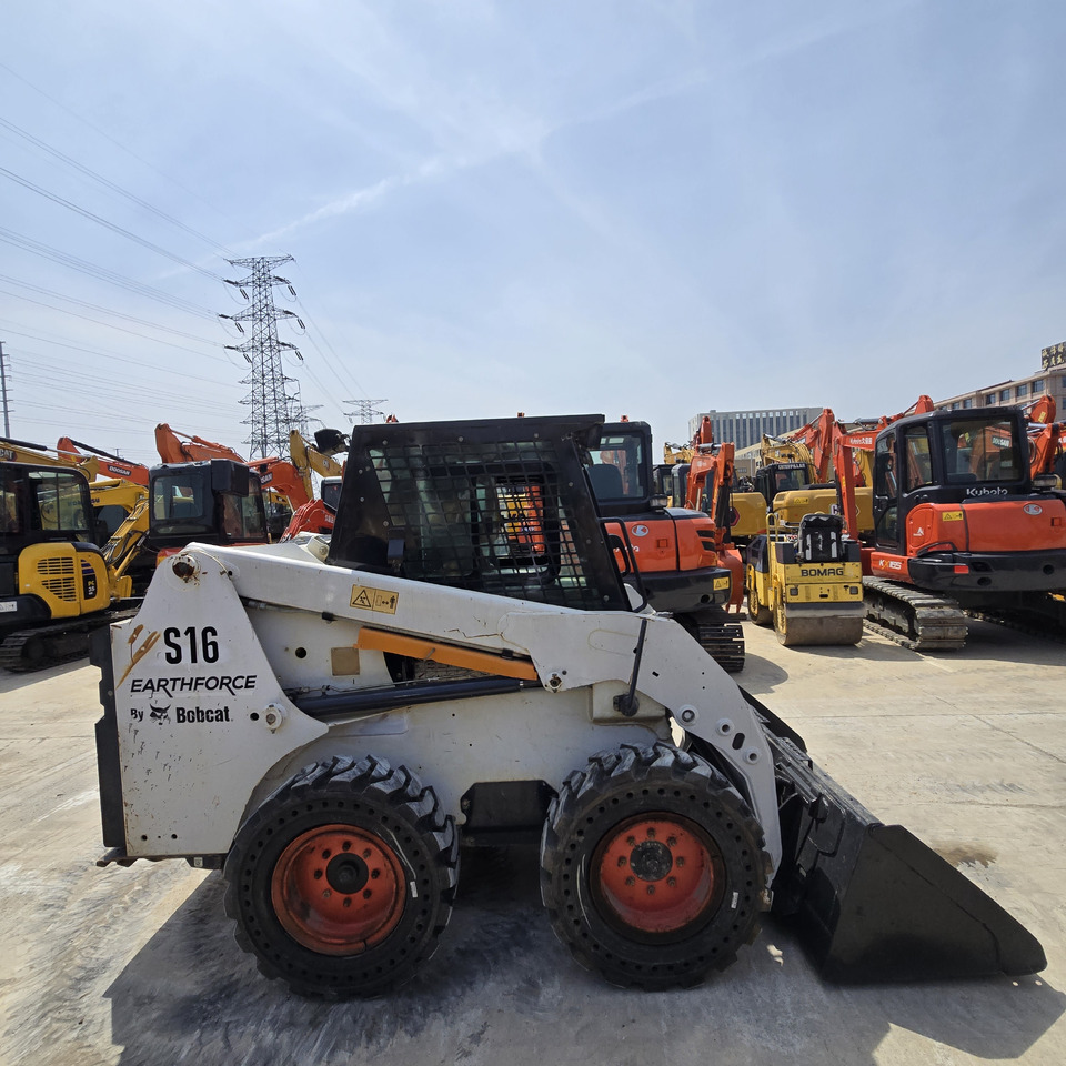 Bobcat S16 - Мини челен товарач: снимка 5 Bobcat S16 - Мини челен товарач: снимка 5