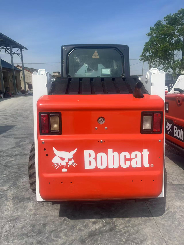 Bobcat S160 - Мини челен товарач: снимка 4 Bobcat S160 - Мини челен товарач: снимка 4