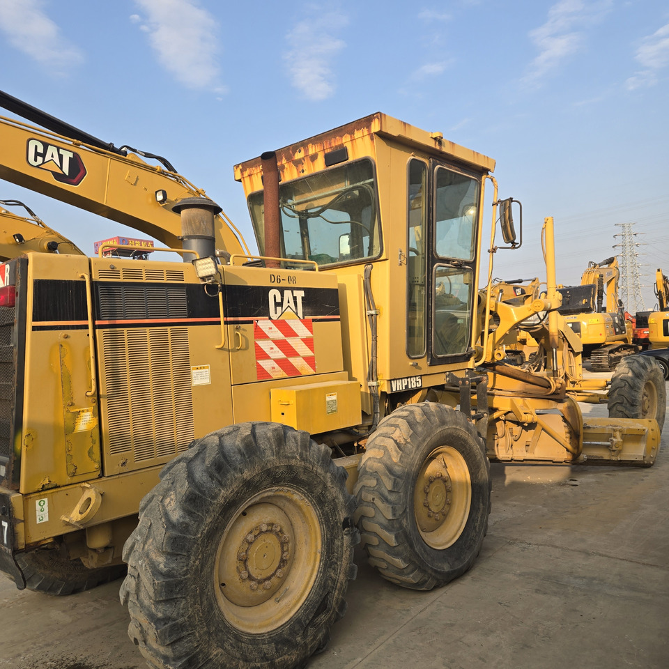 CAT 140H - Грейдер: снимка 3 CAT 140H - Грейдер: снимка 3
