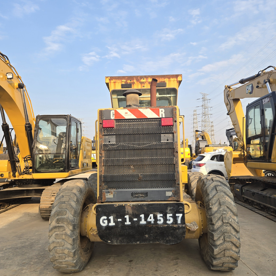 CAT 140H - Грейдер: снимка 4 CAT 140H - Грейдер: снимка 4