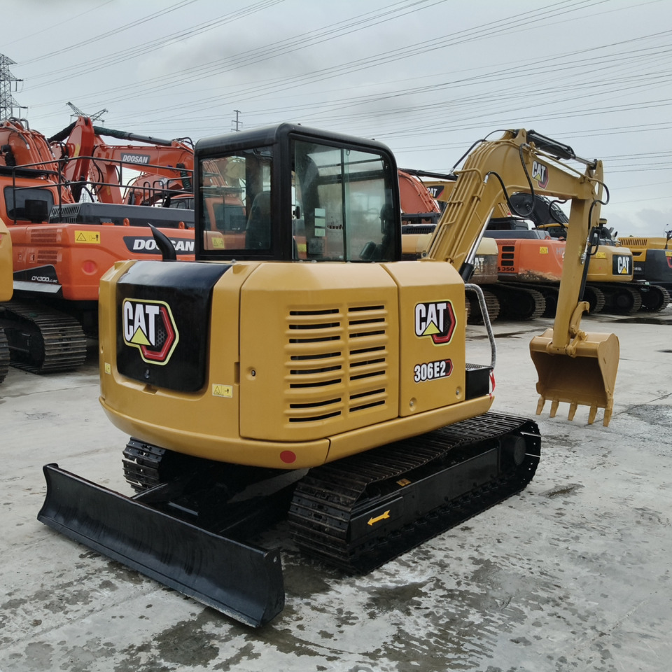 CAT 306E - Мини багер: снимка 5 CAT 306E - Мини багер: снимка 5