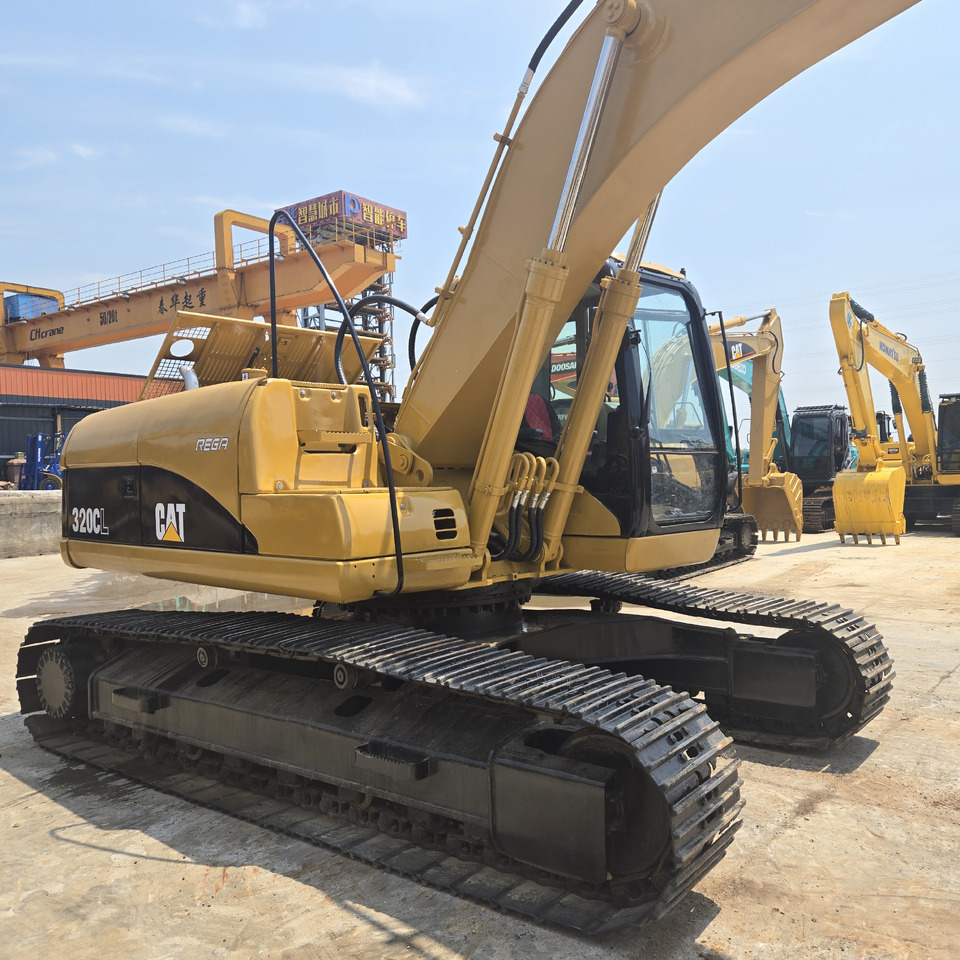 CAT 320C - Верижен багер: снимка 2 CAT 320C - Верижен багер: снимка 2