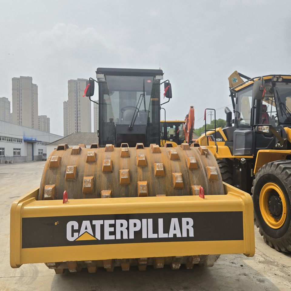 CAT CS683E - Компактор: снимка 1 CAT CS683E - Компактор: снимка 1