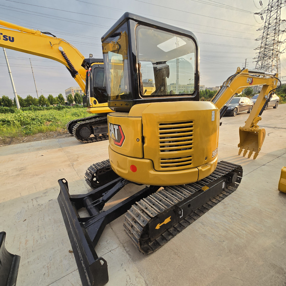 Мини багер CATERPILLAR 303.5: снимка 6 Мини багер CATERPILLAR 303.5: снимка 6