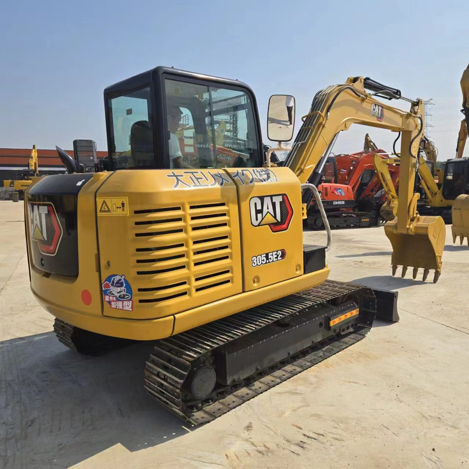 CATERPILLAR 305.5E2 - Мини багер: снимка 3 CATERPILLAR 305.5E2 - Мини багер: снимка 3