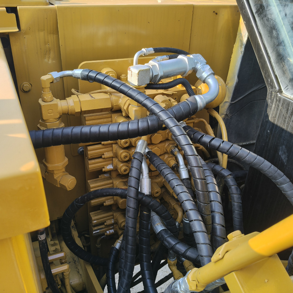 Мини багер CATERPILLAR 308E2: снимка 6 Мини багер CATERPILLAR 308E2: снимка 6