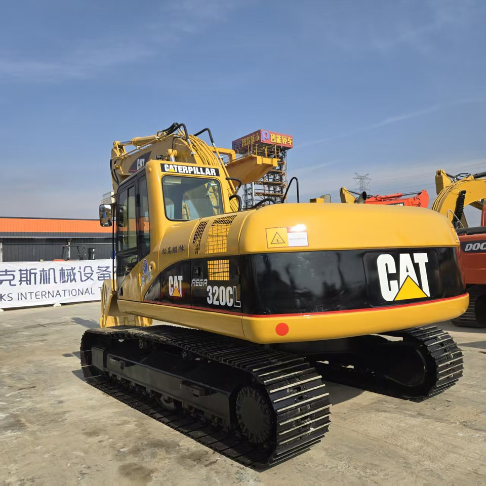 CATERPILLAR 320C - Верижен багер: снимка 2 CATERPILLAR 320C - Верижен багер: снимка 2
