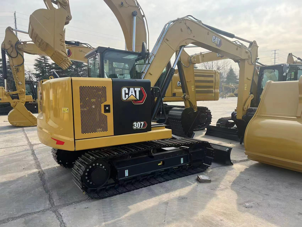 CATERPILLAR CAT307 - Мини багер: снимка 5 CATERPILLAR CAT307 - Мини багер: снимка 5