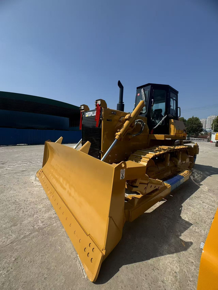 CATERPILLAR D6G - Булдозер: снимка 2 CATERPILLAR D6G - Булдозер: снимка 2