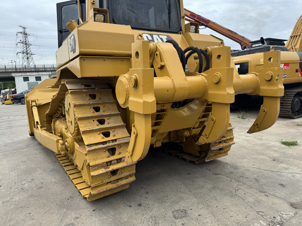 Булдозер CATERPILLAR D6R: снимка 9