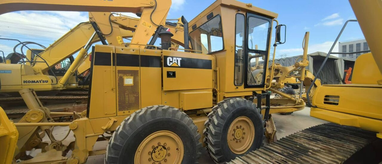 Caterpillar 140H - Грейдер: снимка 1 Caterpillar 140H - Грейдер: снимка 1