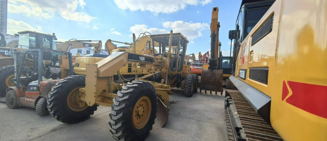Caterpillar 140H - Грейдер: снимка 2 Caterpillar 140H - Грейдер: снимка 2