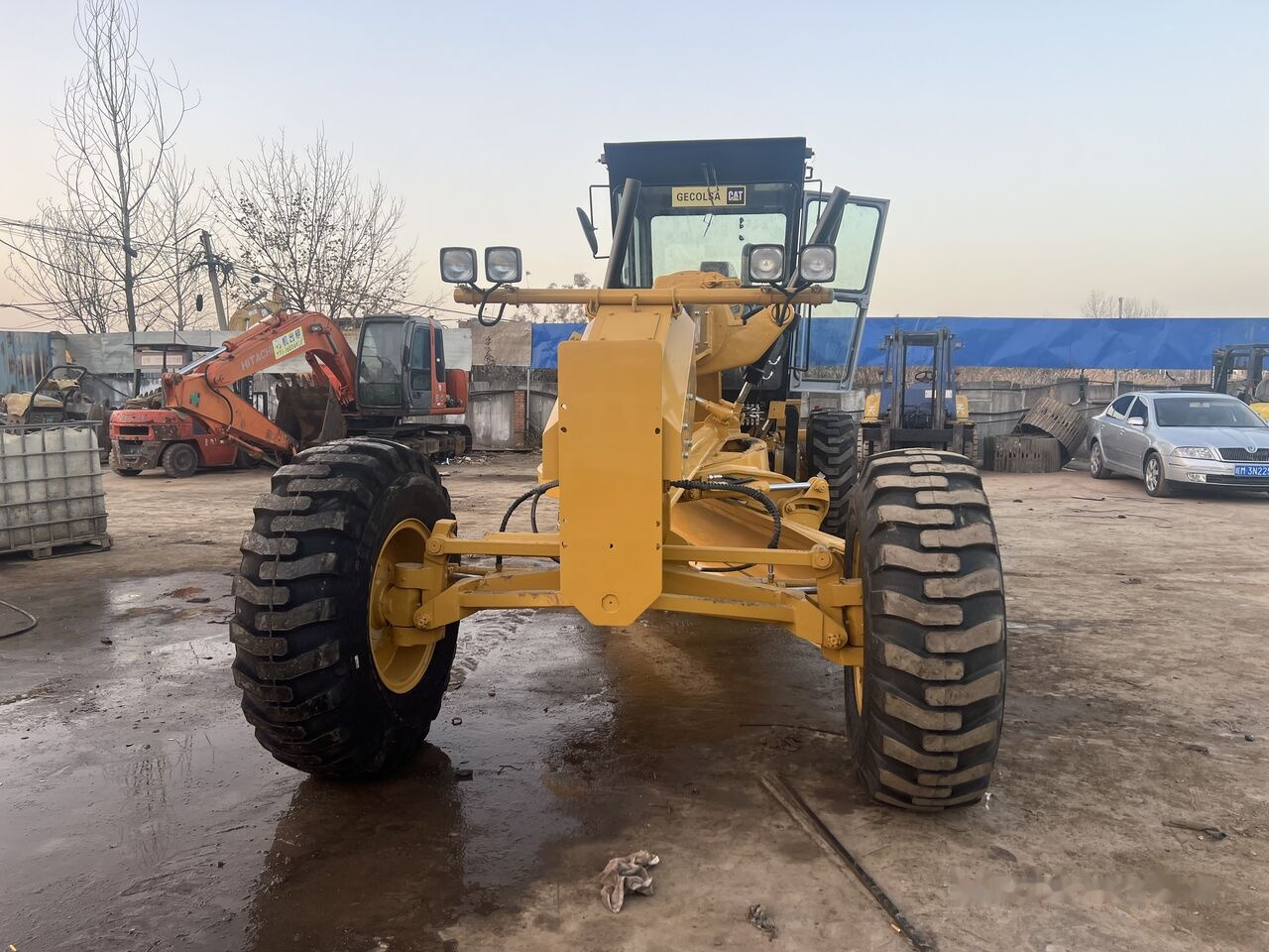 Caterpillar 140H - Грейдер: снимка 5 Caterpillar 140H - Грейдер: снимка 5