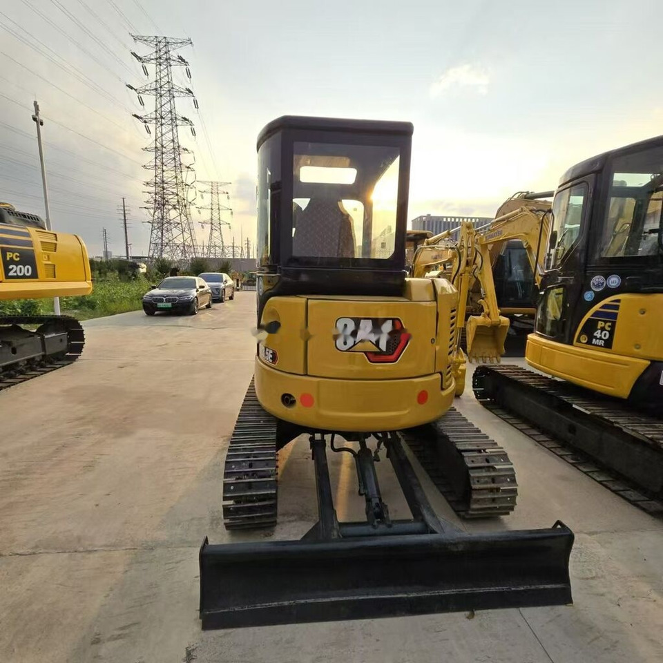 Caterpillar 303.5E - Мини багер: снимка 1 Caterpillar 303.5E - Мини багер: снимка 1