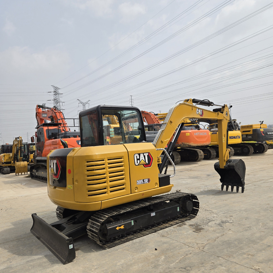 Caterpillar 305.5E2 - Мини багер: снимка 2 Caterpillar 305.5E2 - Мини багер: снимка 2