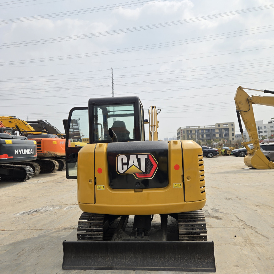 Caterpillar 305.5E2 - Мини багер: снимка 3 Caterpillar 305.5E2 - Мини багер: снимка 3