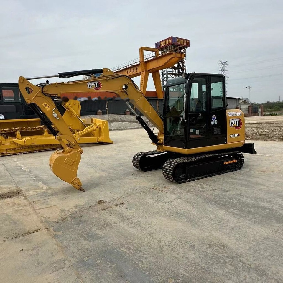 Caterpillar 305.5E2 - Мини багер: снимка 4 Caterpillar 305.5E2 - Мини багер: снимка 4