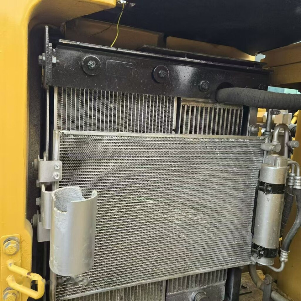 Caterpillar 307E2 - Верижен багер: снимка 5 Caterpillar 307E2 - Верижен багер: снимка 5