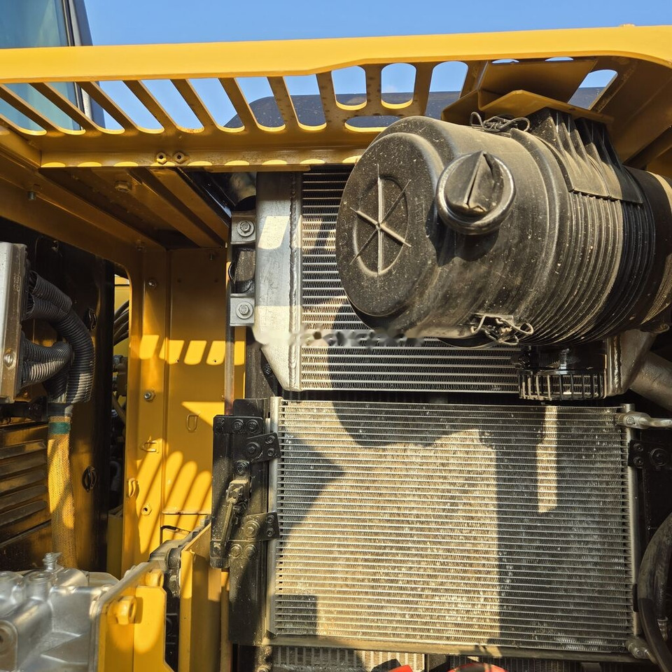Caterpillar 312D2GC - Верижен багер: снимка 3 Caterpillar 312D2GC - Верижен багер: снимка 3