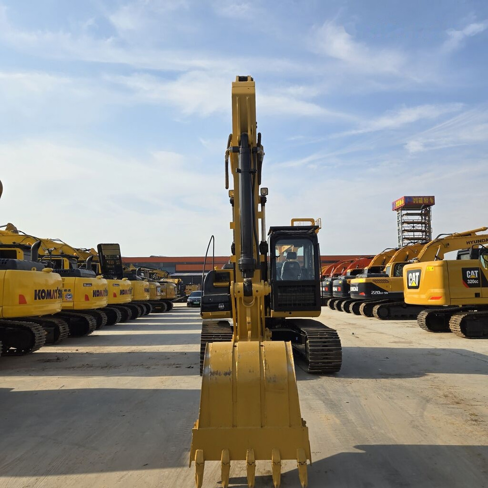 Caterpillar 315D2 - Верижен багер: снимка 4 Caterpillar 315D2 - Верижен багер: снимка 4