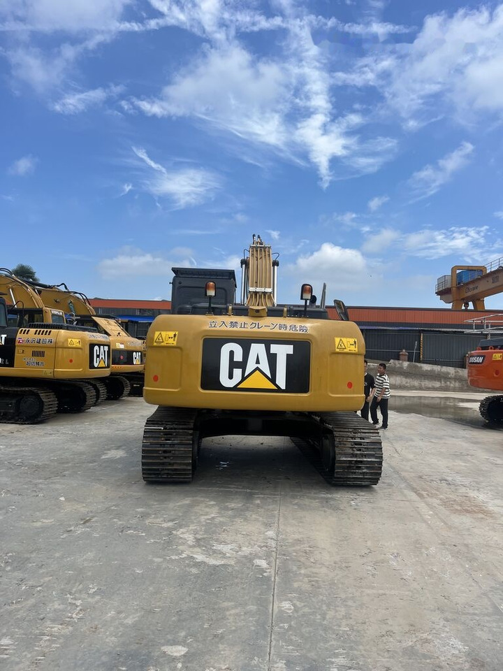 Caterpillar 323D2L - Верижен багер: снимка 5 Caterpillar 323D2L - Верижен багер: снимка 5