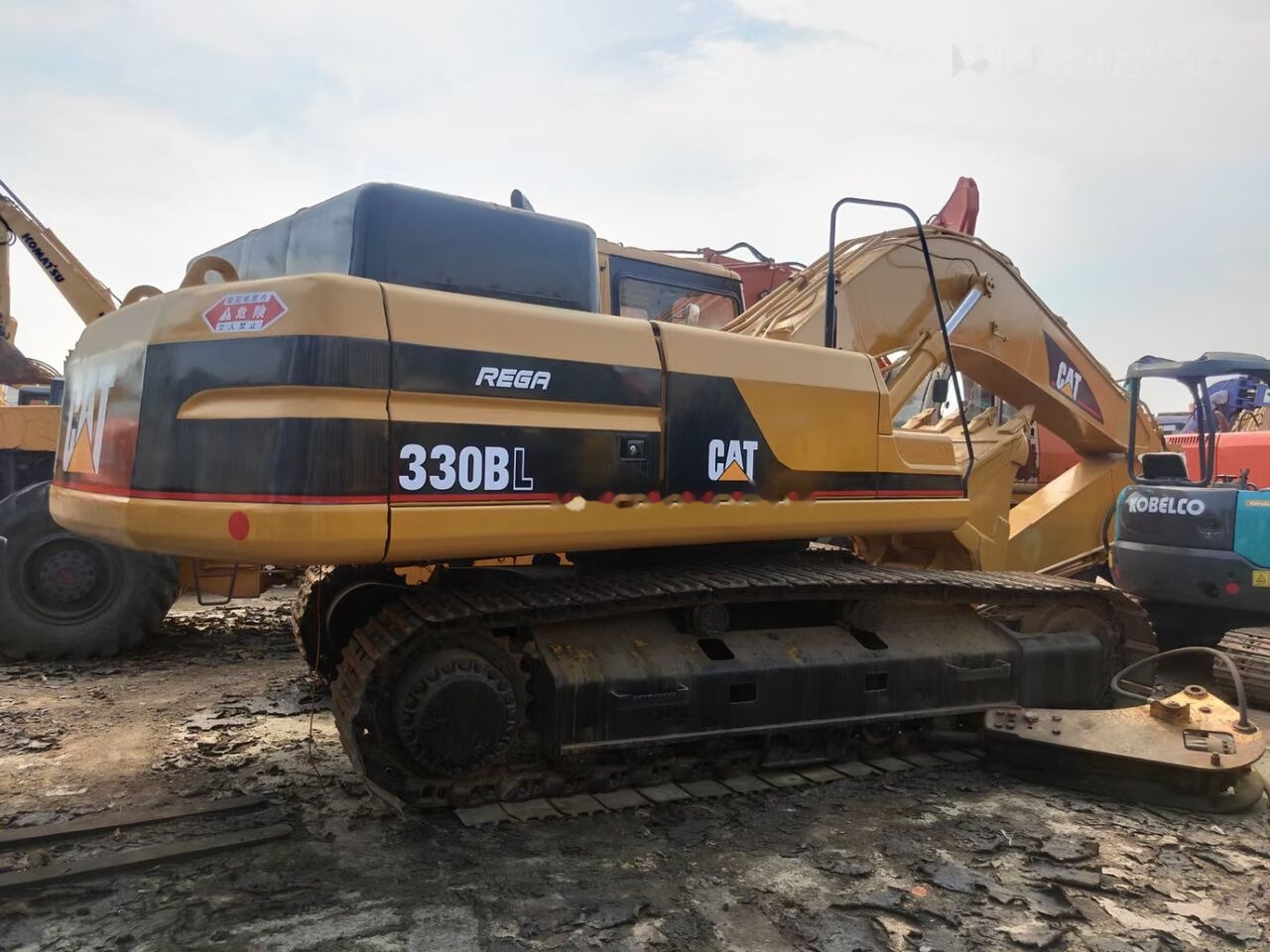 Caterpillar 330BL - Верижен багер: снимка 3 Caterpillar 330BL - Верижен багер: снимка 3