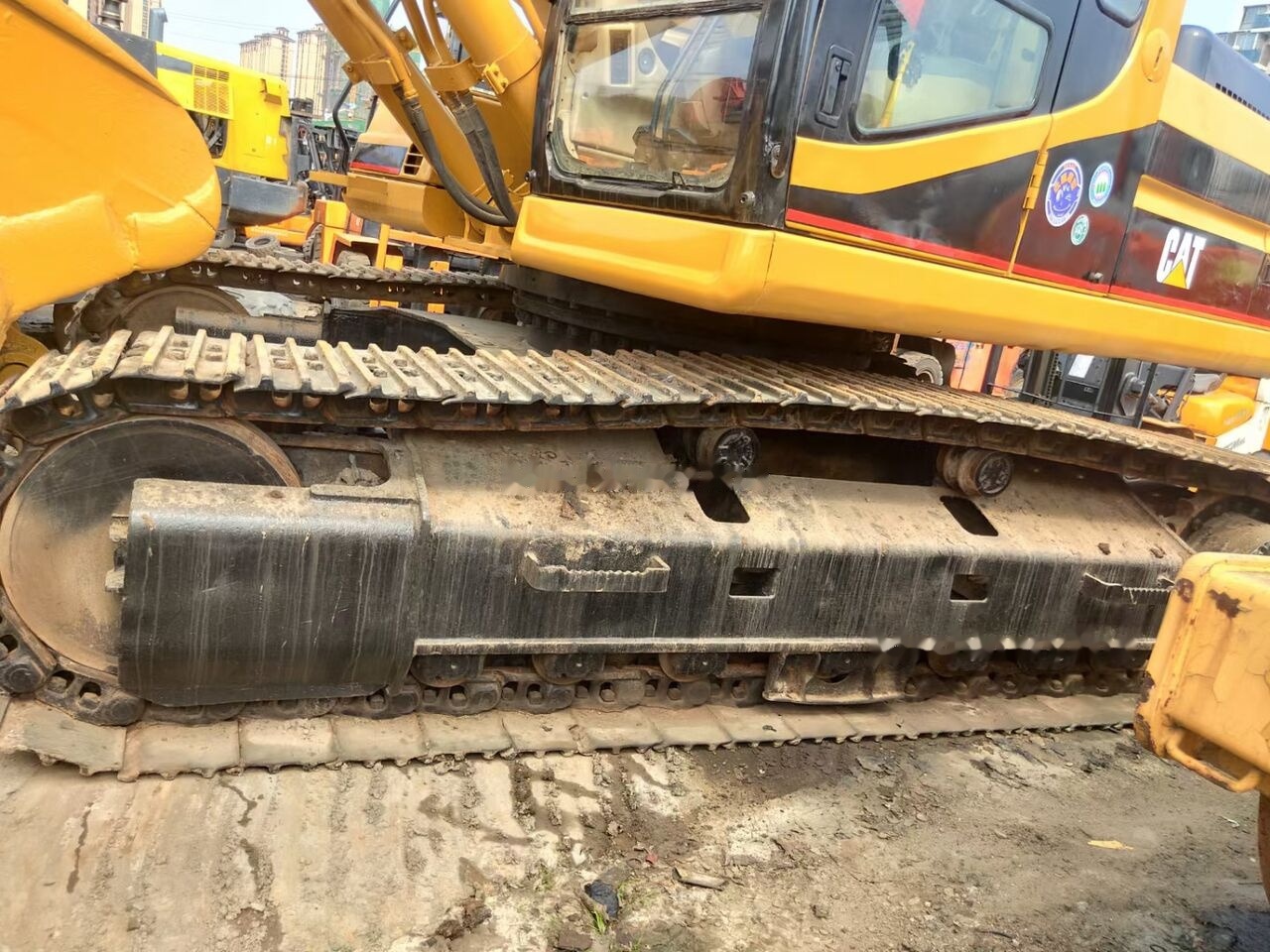 Caterpillar 330BL - Верижен багер: снимка 4 Caterpillar 330BL - Верижен багер: снимка 4