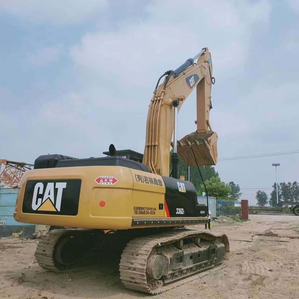 Caterpillar 336D2 - Верижен багер: снимка 4 Caterpillar 336D2 - Верижен багер: снимка 4