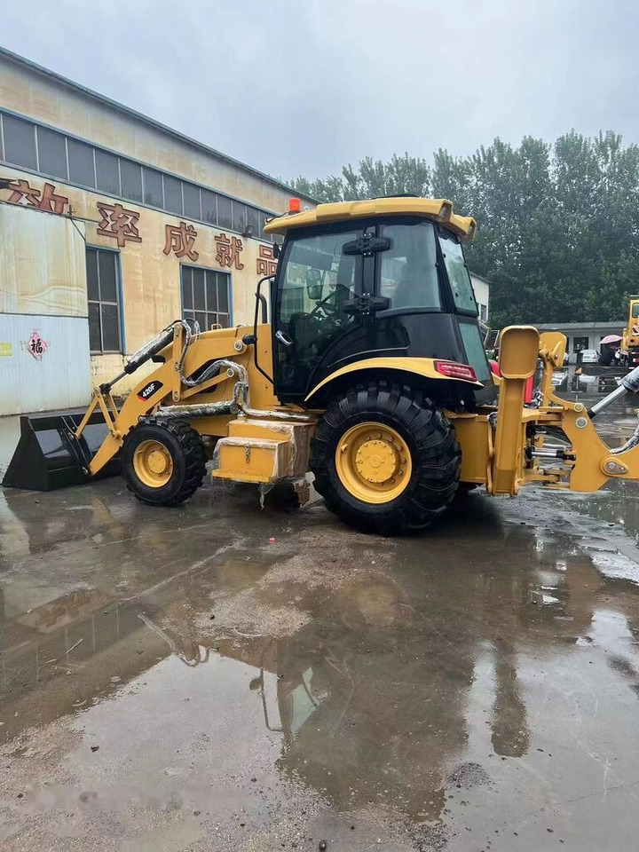 Багер-товарач Caterpillar 420F: снимка 9