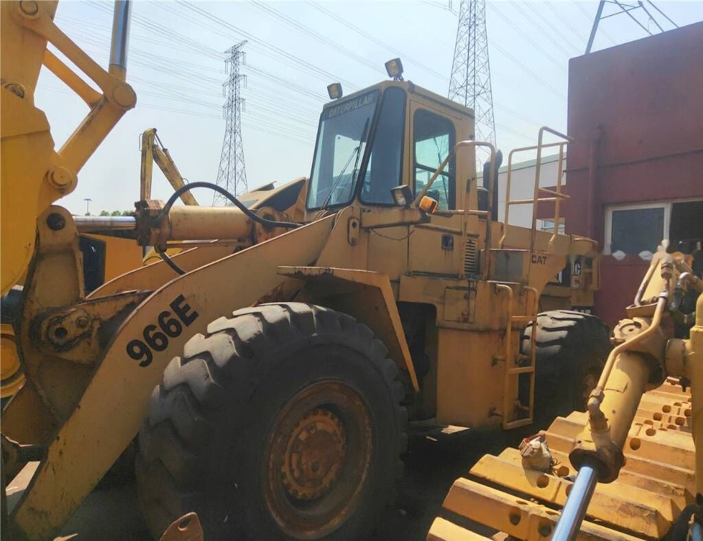 Caterpillar 966E - Колесен товарач: снимка 5 Caterpillar 966E - Колесен товарач: снимка 5