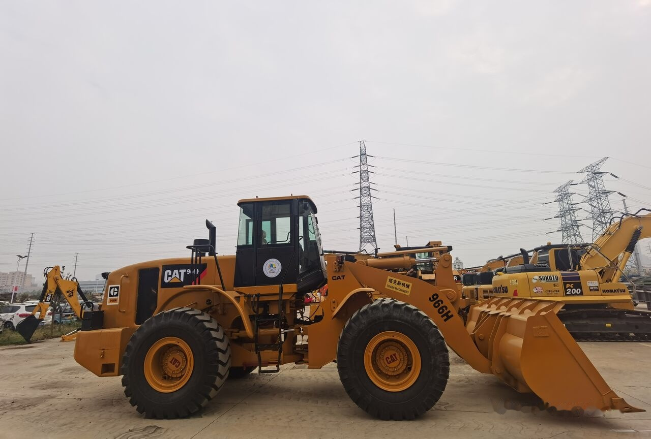 Caterpillar 966H - Колесен товарач: снимка 3 Caterpillar 966H - Колесен товарач: снимка 3