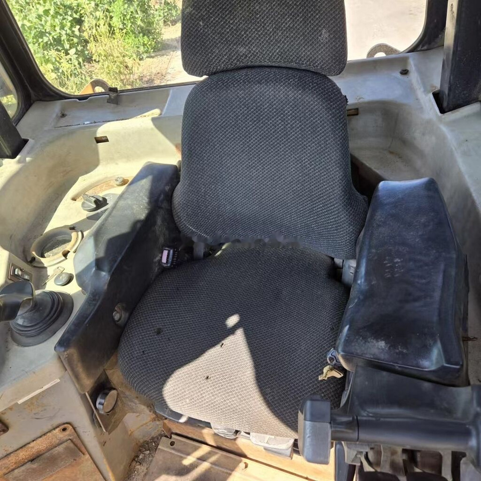 Caterpillar D6R - Булдозер: снимка 5 Caterpillar D6R - Булдозер: снимка 5