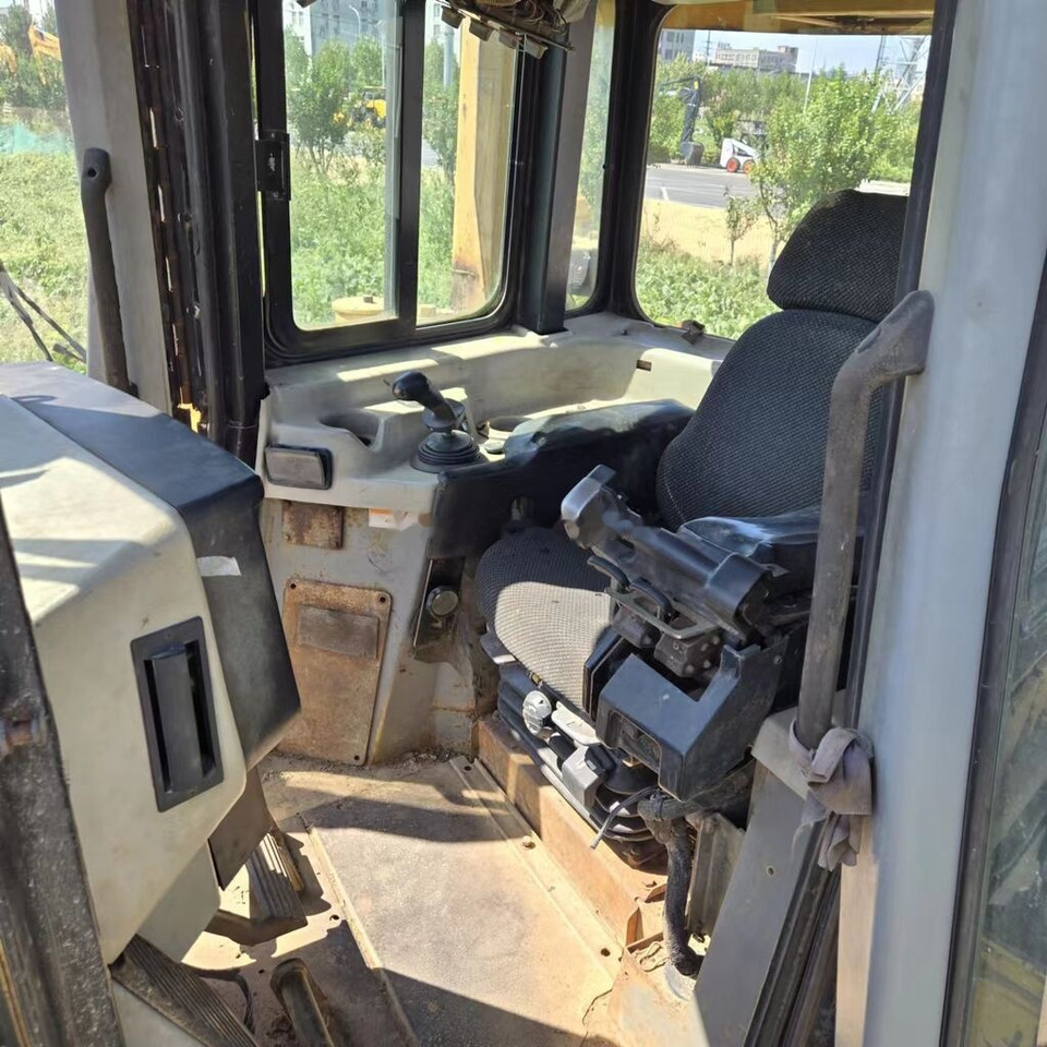 Булдозер Caterpillar D6R: снимка 10