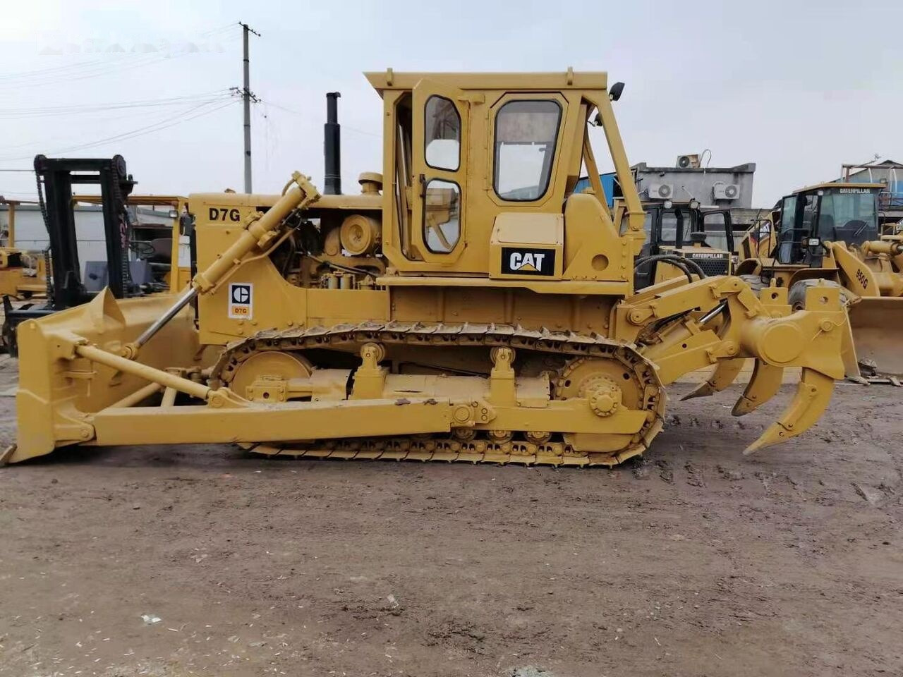 Caterpillar D7G - Булдозер: снимка 1 Caterpillar D7G - Булдозер: снимка 1