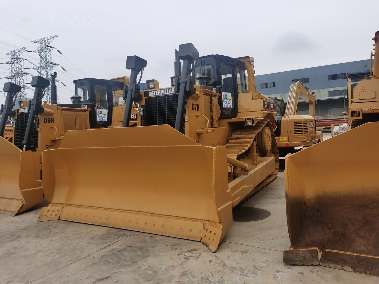 Caterpillar D7R - Булдозер: снимка 5 Caterpillar D7R - Булдозер: снимка 5