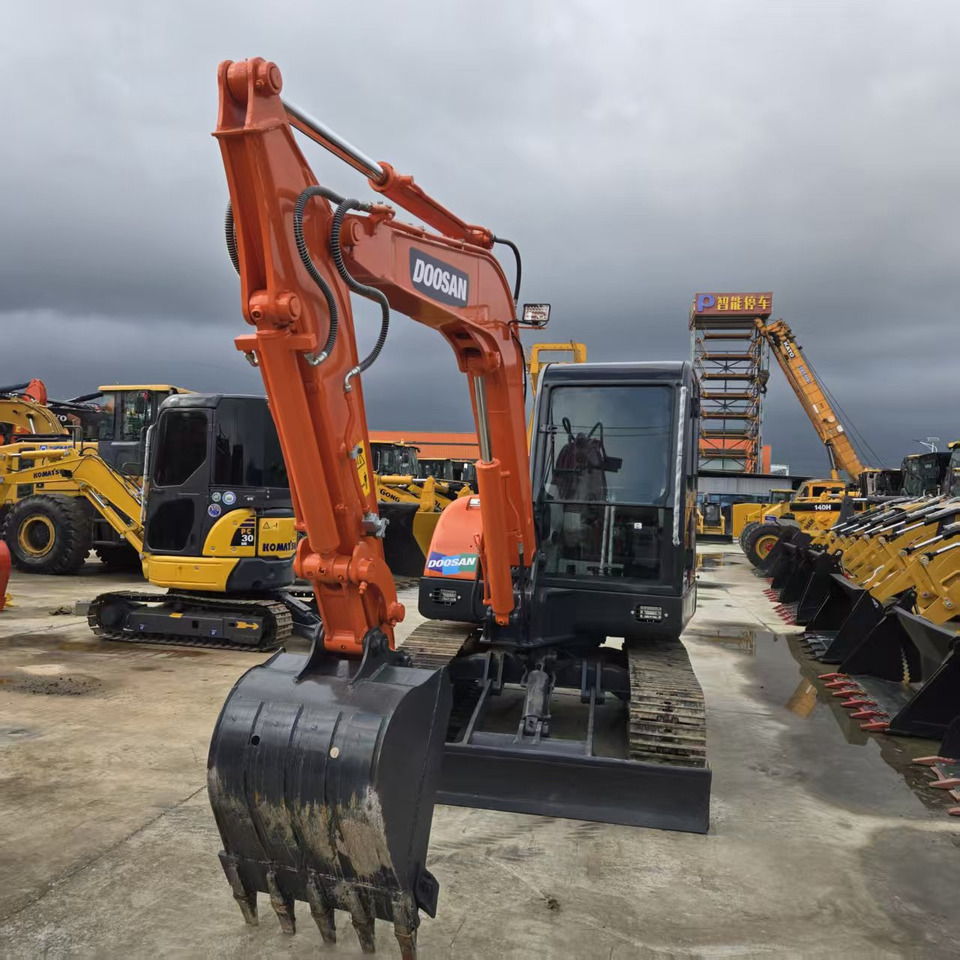 Лизинг на DOOSAN DH60-7 DOOSAN DH60-7: снимка 7