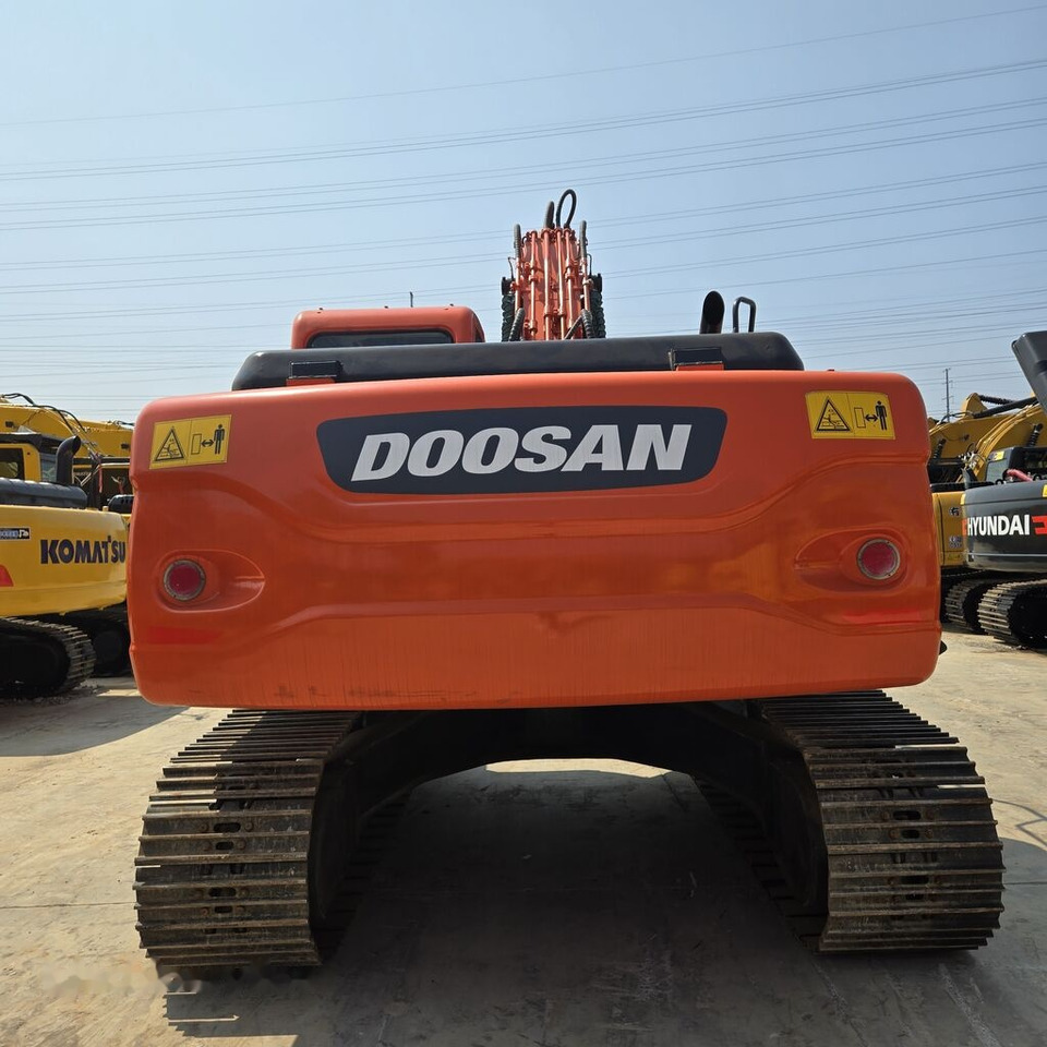 Doosan DX225 - Верижен багер: снимка 3 Doosan DX225 - Верижен багер: снимка 3