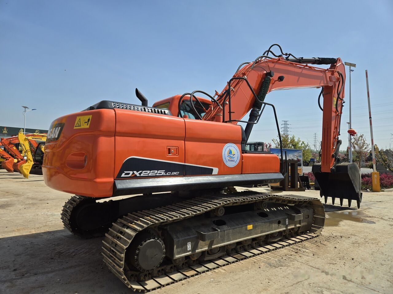 Doosan DX300 - Верижен багер: снимка 2 Doosan DX300 - Верижен багер: снимка 2