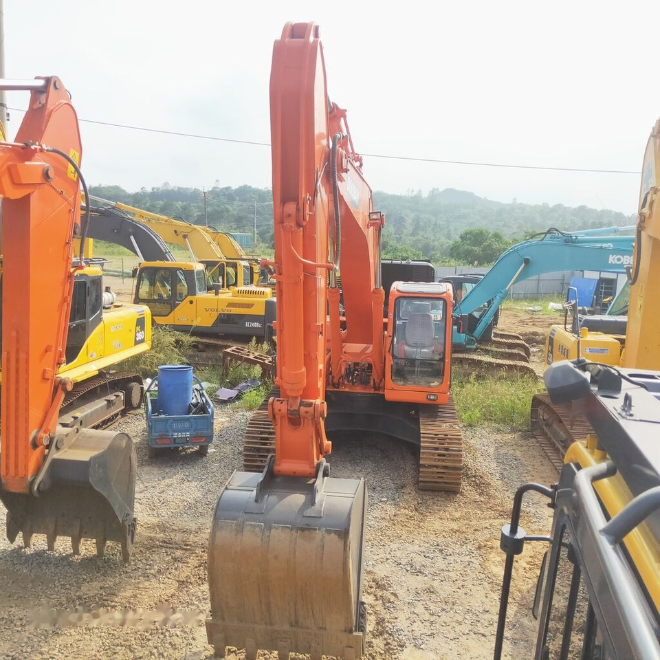 Doosan DX300LC - Верижен багер: снимка 3 Doosan DX300LC - Верижен багер: снимка 3