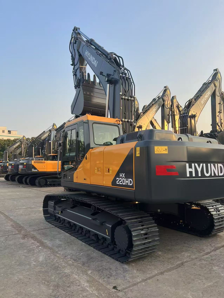 HYUNDAI HX220HD - Верижен багер: снимка 1 HYUNDAI HX220HD - Верижен багер: снимка 1