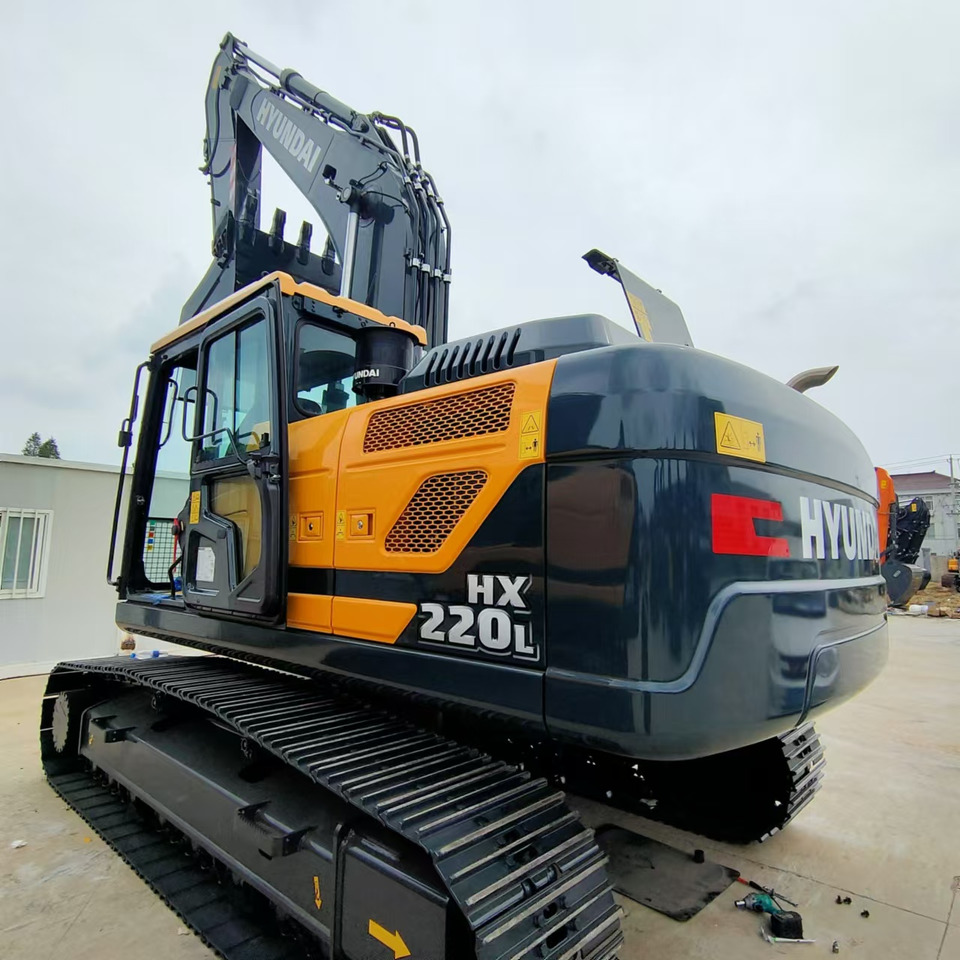 HYUNDAI HX220L - Верижен багер: снимка 2 HYUNDAI HX220L - Верижен багер: снимка 2